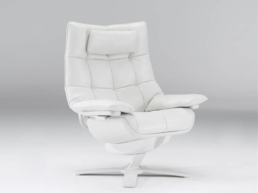 Natuzzi Re-Vive Quilted Queen White Recliner - Image 4