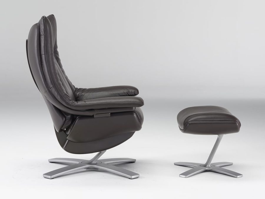 Natuzzi Re-Vive Casual Queen Recliner Brown - Image 4