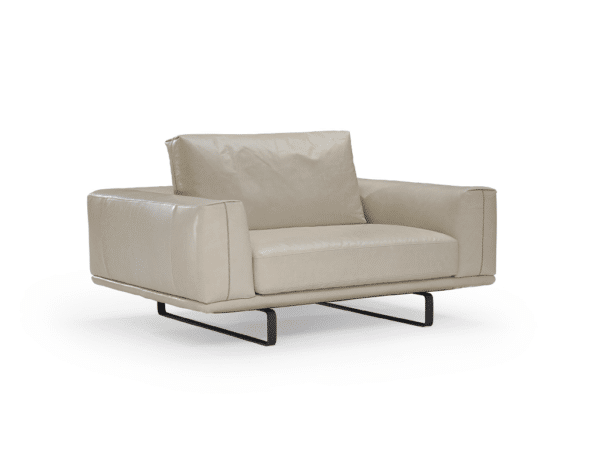 Natuzzi Italia Tempo Armchair