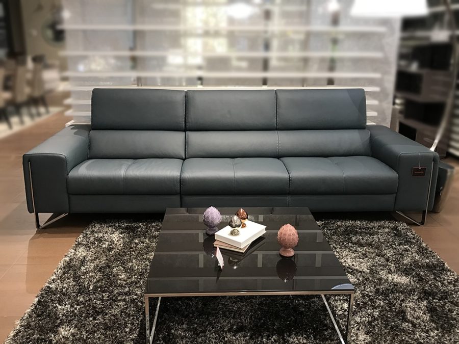Natuzzi clearance estro sofa