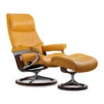 Enjoy modern contemporary home furniture like this ultra-comfortable View recliner from Stressless.