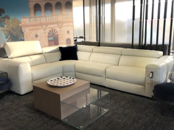 Natuzzi Italia Balance Power Reclining Sectional