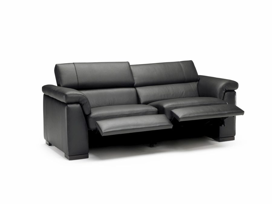 Natuzzi Editions B634 Tommaso Electric Reclining Sofa - Image 2