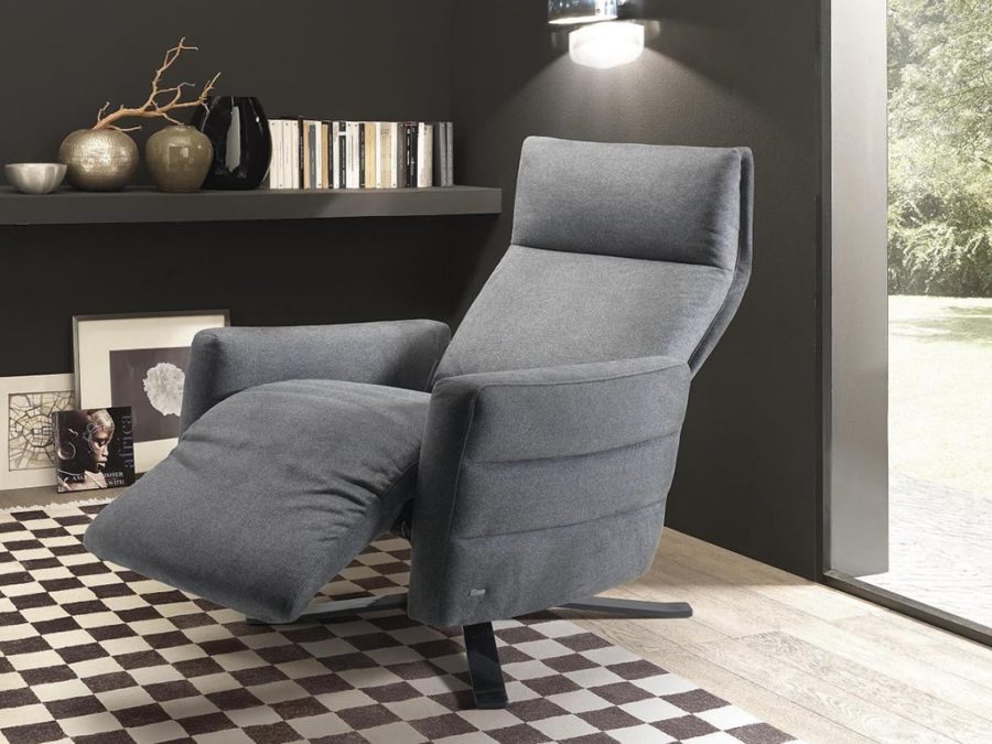 Natuzzi clearance recliner chair