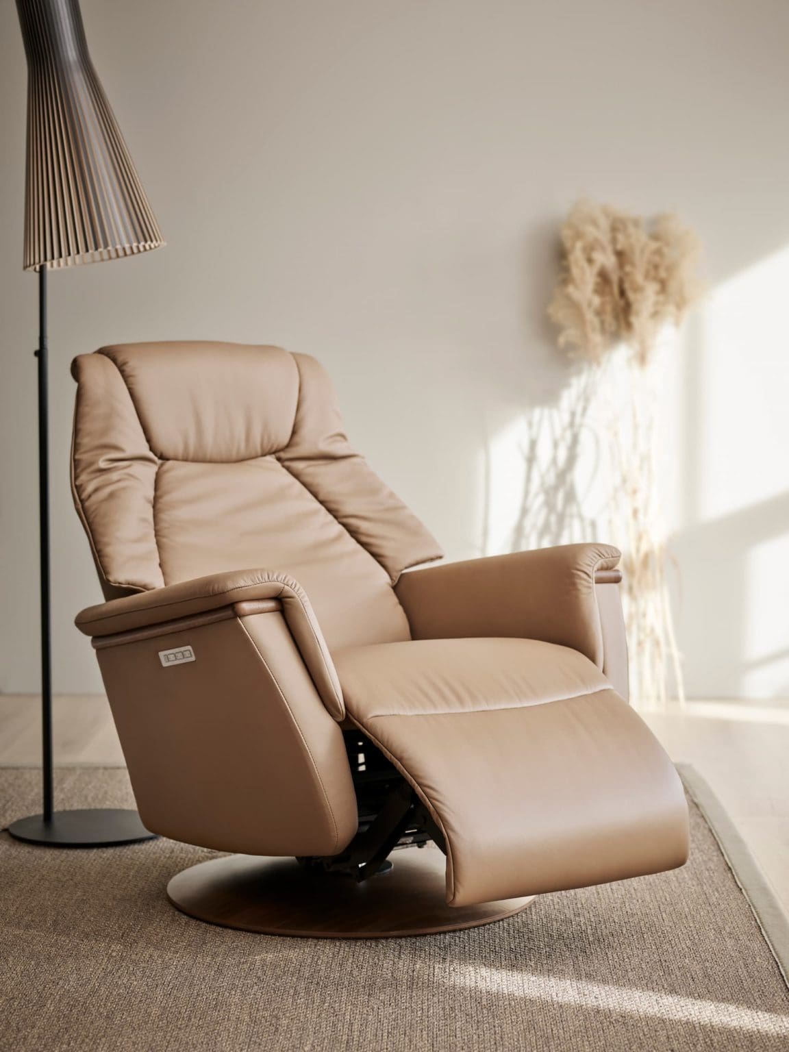 Stressless® Max Furnitalia Contemporary Italian Furniture Showroom