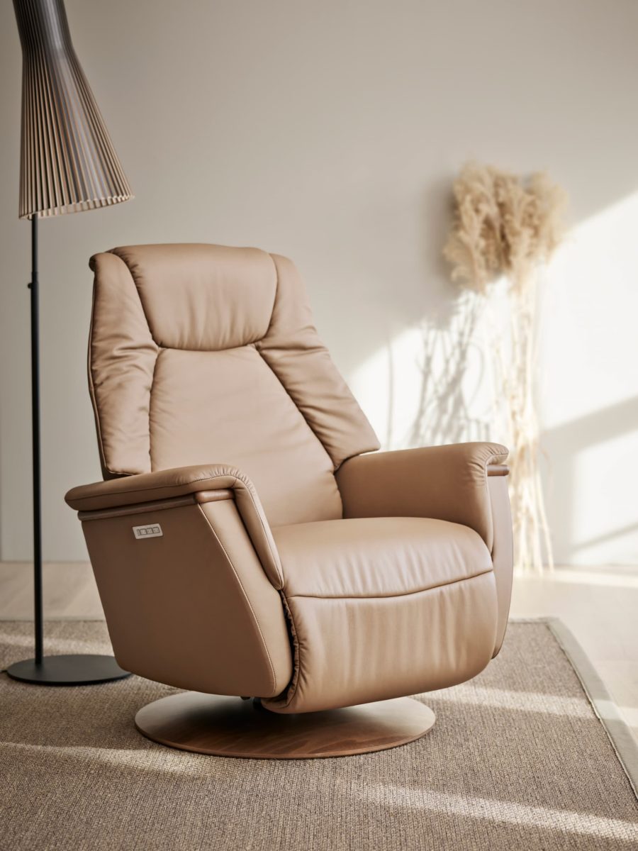 Stressless Max Glider Relaxer  Powered Recliner - Unwind Furniture Co.