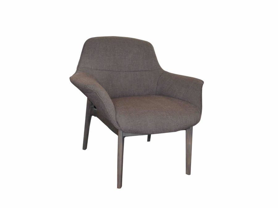 Natuzzi Italia Aura armchair brown fabric assisi 86