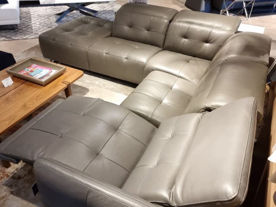 estro milano new triumph IS568 sectional showroom with seat reclined