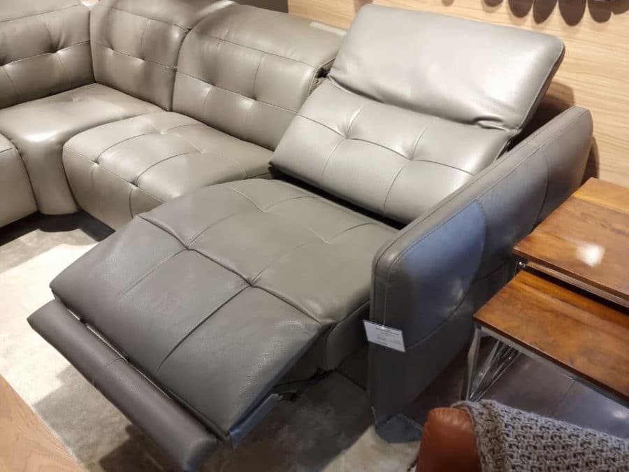estro milano new triumph IS568 sectional showroom with seat reclined