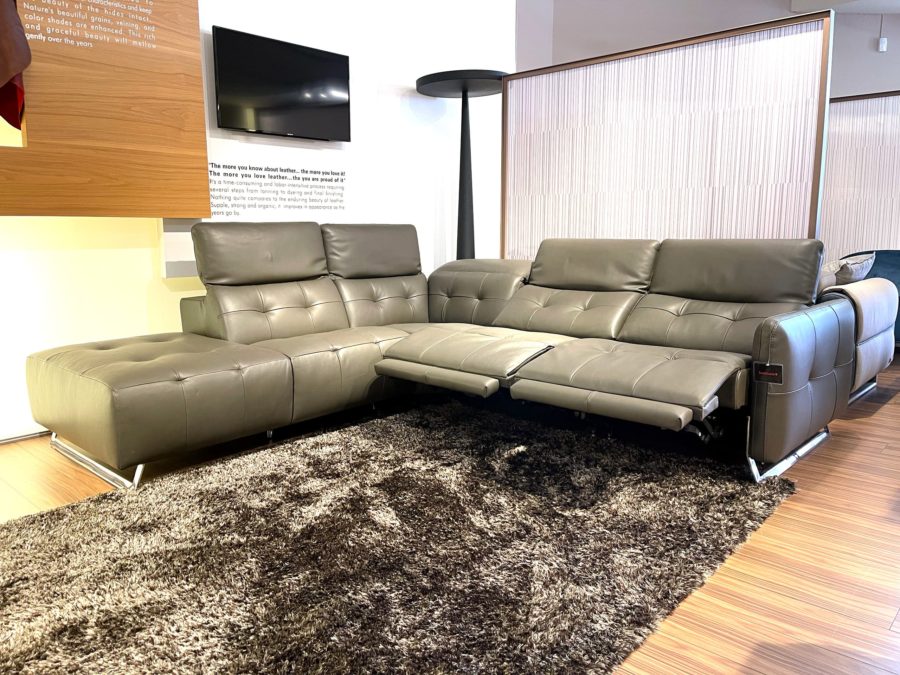 Estro Milano New Triumph Sectional - Image 4