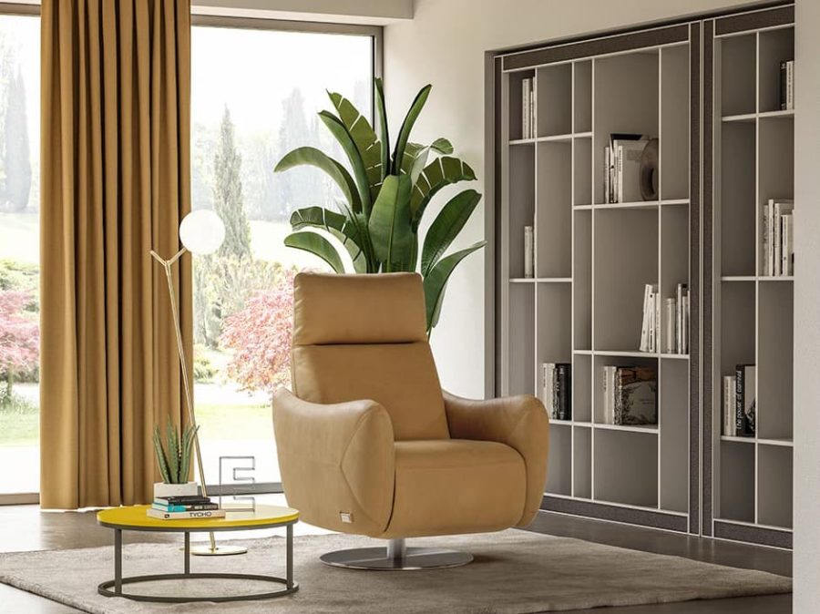 Estro Milano Rebecca Power Recliner - Image 2
