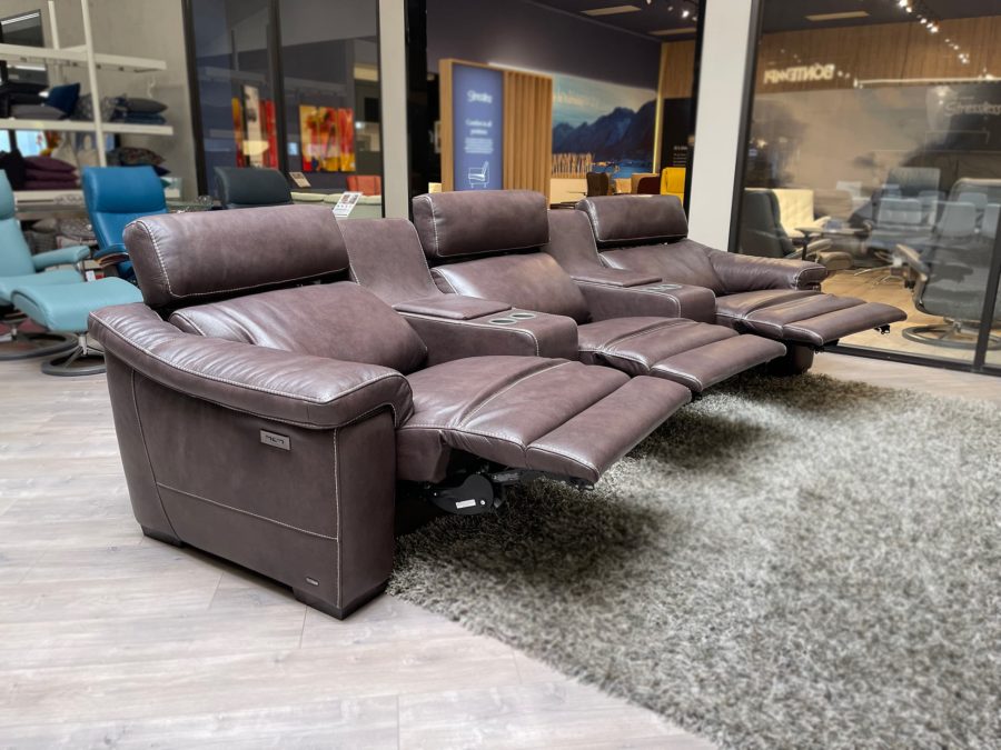 natuzzi editions giulivo c115 media sofa reclined side view