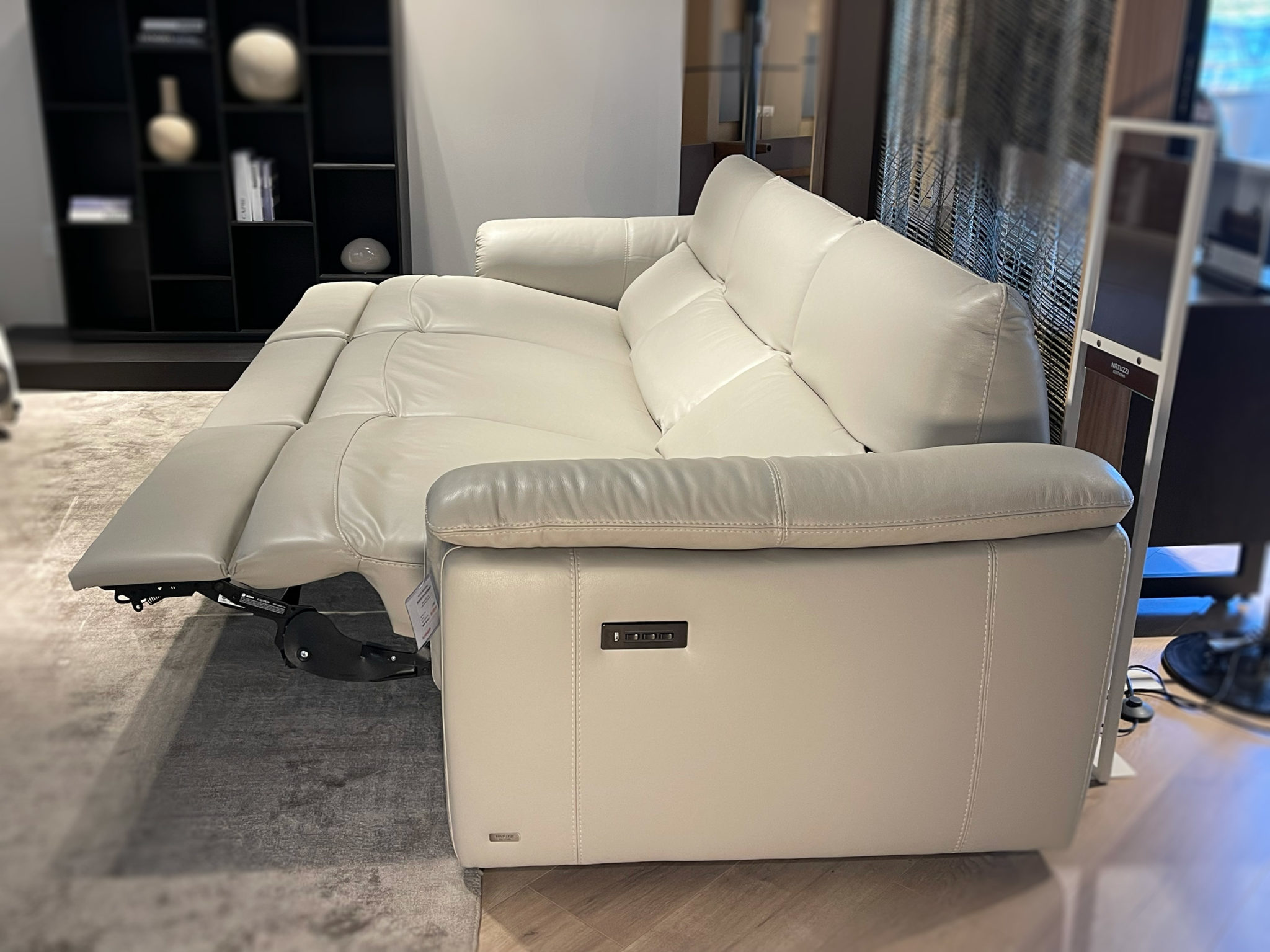 Natuzzi Editions C176 Amorevole Sofa Furnitalia Contemporary