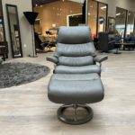Stressless View Signature Base Large Paloma Metal Grey - front view
