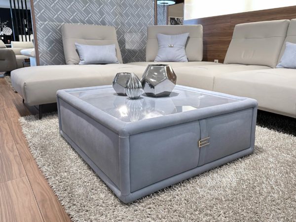 Estro Milano Windsor Ottoman Glass Top Ottoman Light Blue