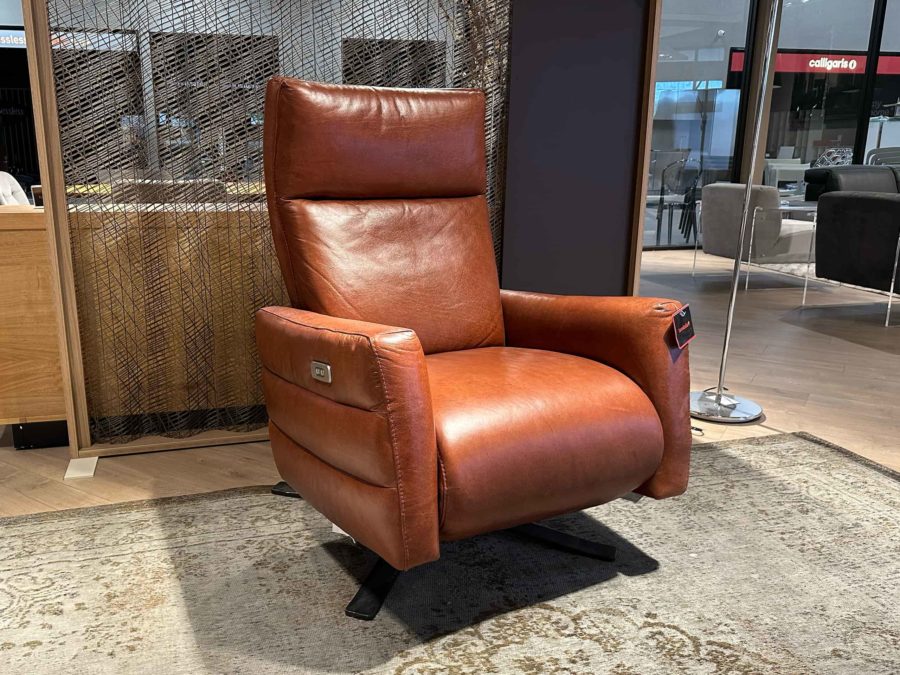 Natuzzi Editions Istante B958 Power Recliner