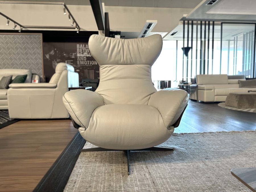 Natuzzi Italia Ilia Reclining Armchair Cold White 2