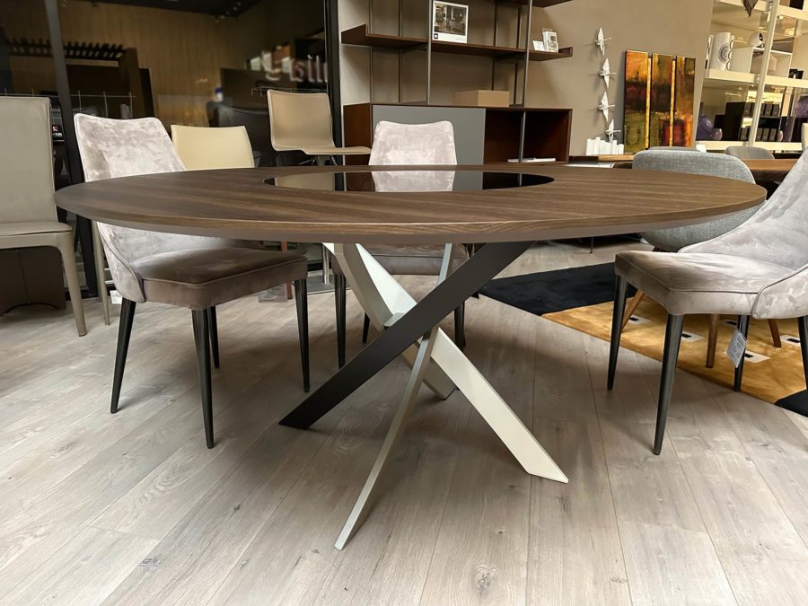 Bontempi Barone Round Dining Table Ring Spessart Oak 4