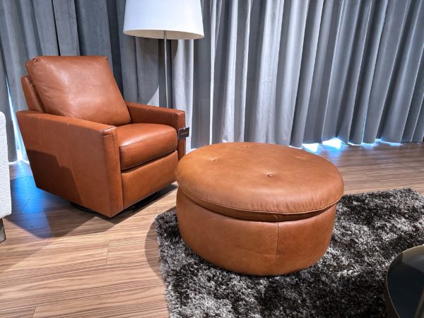 Estro Milano Vela Ottoman Cognac