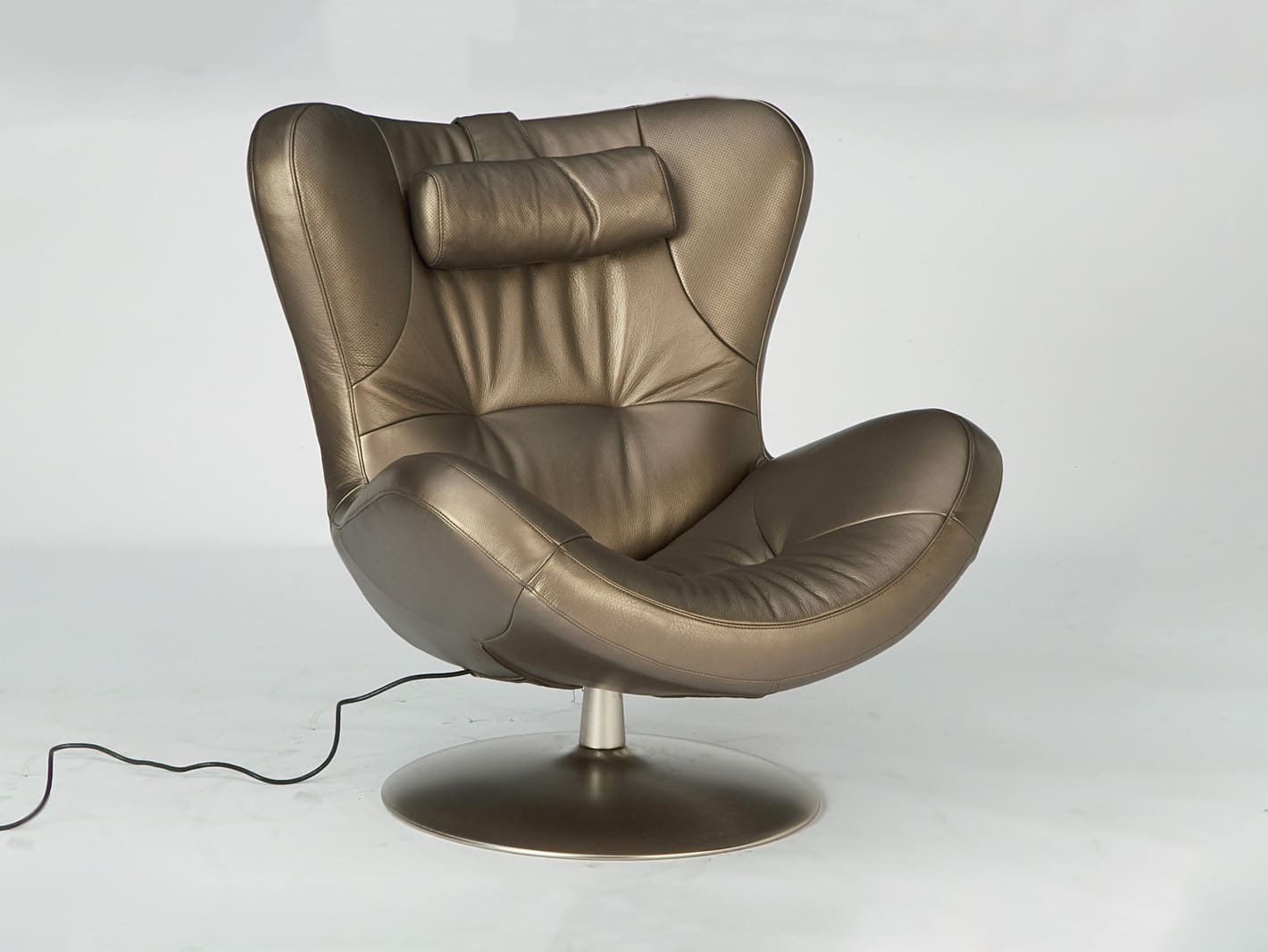 Natuzzi Italia Sound Swivel Armchair Warm Taupe Furnitalia