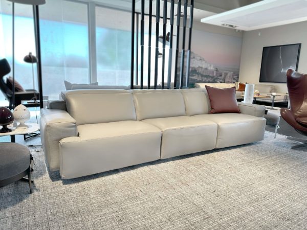 Natuzzi Italia Iago 3pc Power Sofa Light Grey