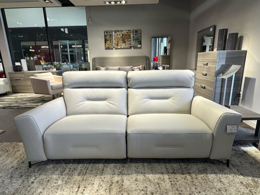 Incanto i779 Power Sofa 2