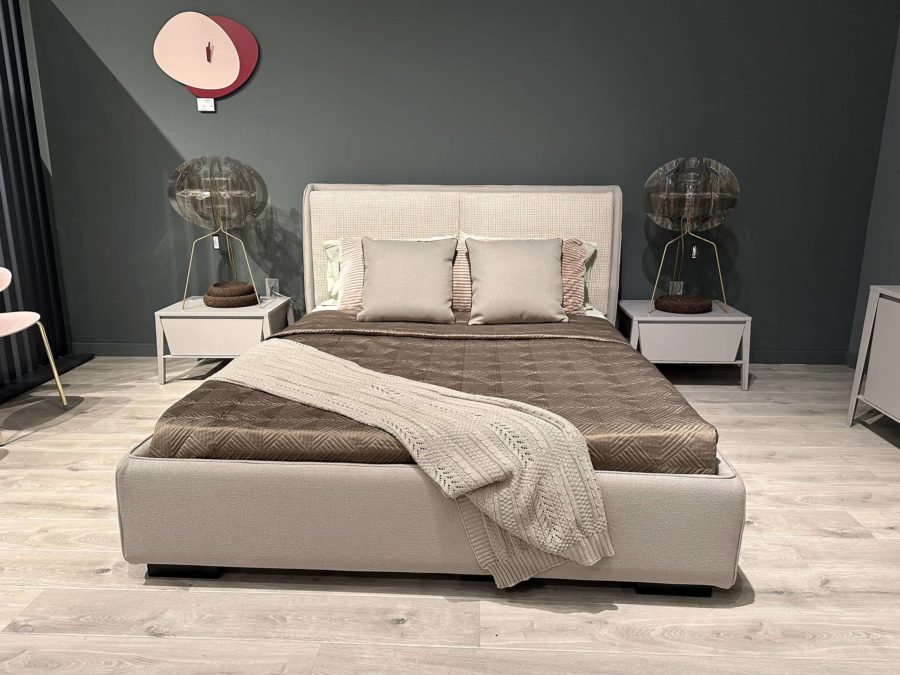 Calligaris Dolly Bed Grey Trim with Pink Headboard 2