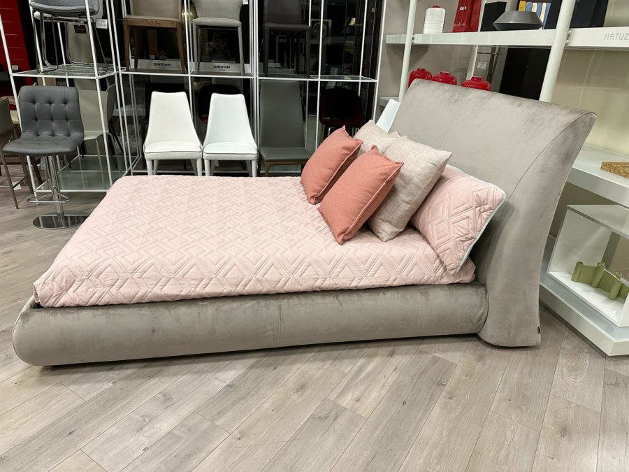 Calligaris - Michigan Queen Bed Fabric Sand Showroom View 2