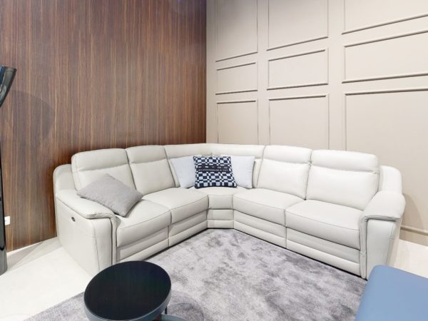 Estro Milano Bristol 5pc Sectional Pearl Grey