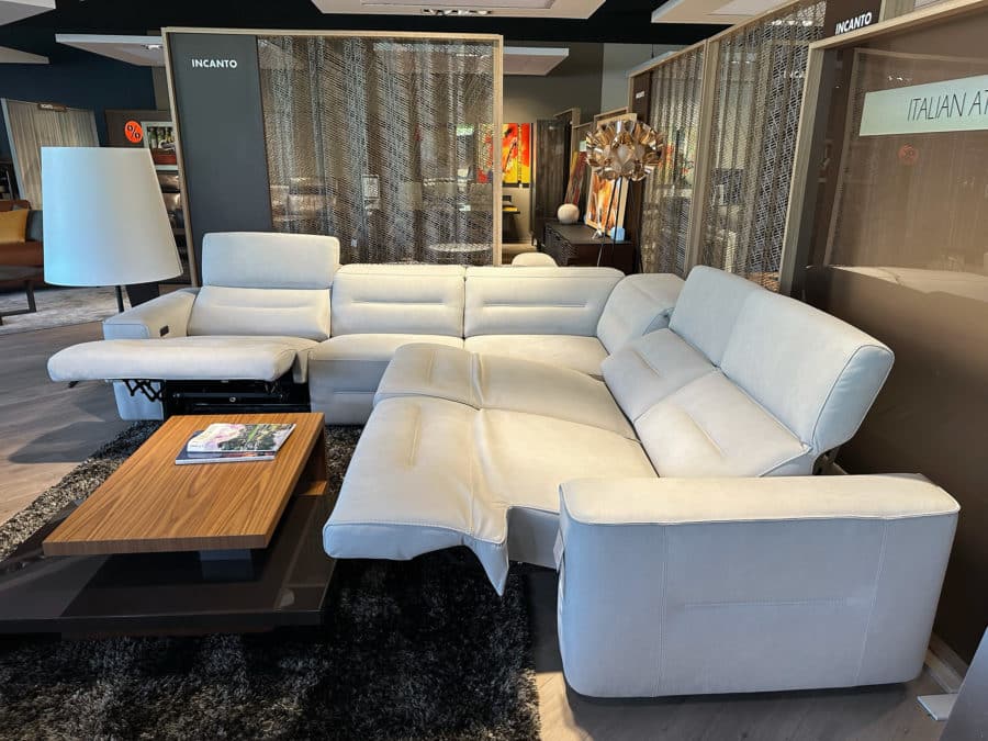 Incanto i893 Club 5pc sectional 4
