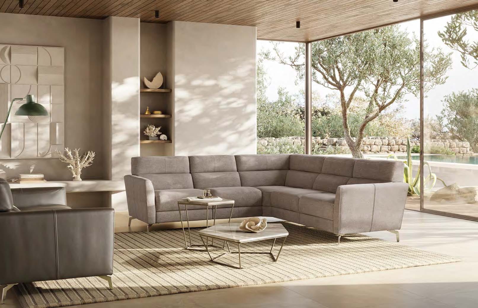 Natuzzi Italia Stan Sectional