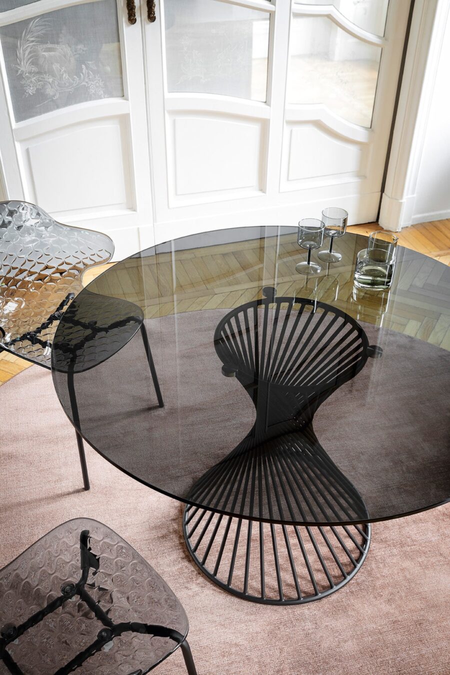 Vortex Round Table Calligaris Vortex Round Table - Furnitalia | A Conversation Catalyst
