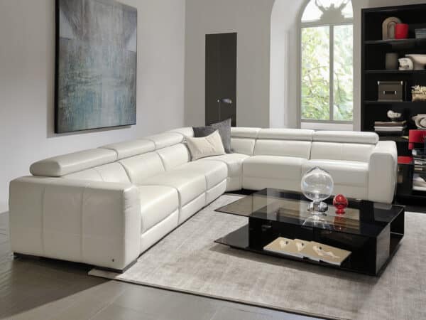Natuzzi Italia Balance 5pc Power Sectional Cold White