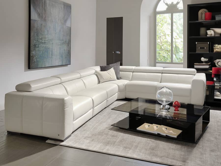 Natuzzi Italia Balance 5pc Power Sectional Cold White