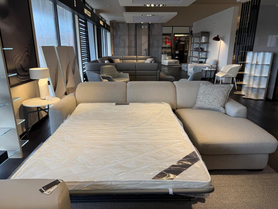Natuzzi Italia Diesis Sectional Sofa Bed with Storage and Chaise
