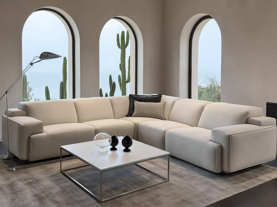 Natuzzi Italia Iago 5pc Power Reclining Sectional Warm Light Grey