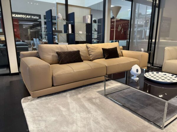 Natuzzi Italia - Melpot Sofa with shelves tan