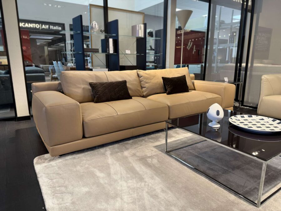 Natuzzi Italia - Melpot Sofa with shelves tan