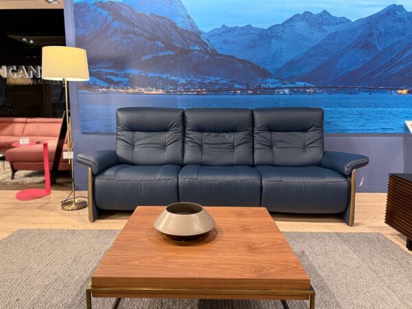 Stressless Mary 3-seat Power Sofa Oxford blue Wood Arms 2