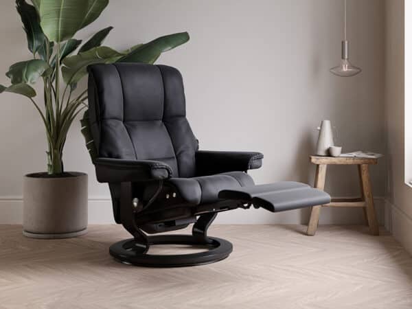 Stressless Mayfair Power Recliner with Classic Wenge Base and Oxford Blue Paloma Leather