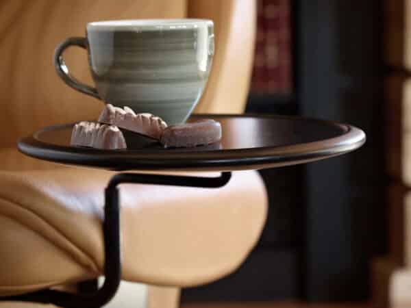 Stressless Swing Table