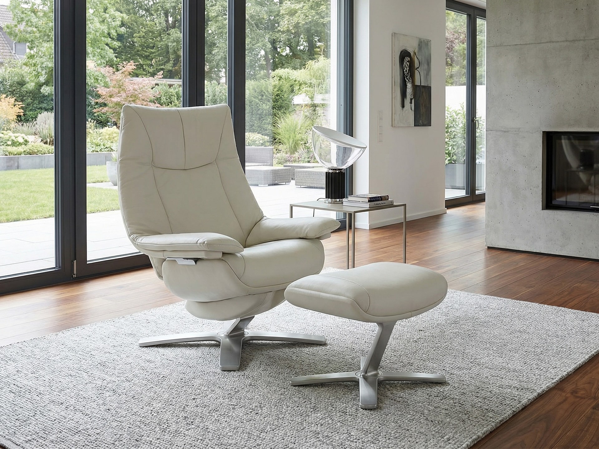 Natuzzi Italia Re-Vive Casual Recliner
